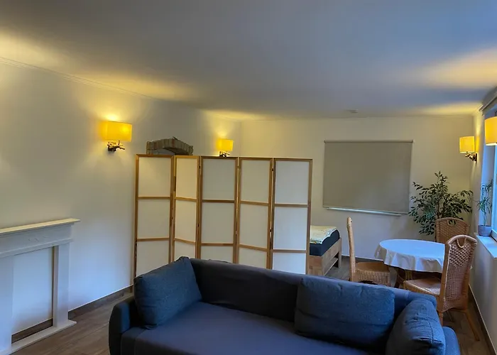 Wohnen Im Gruenen-souterrain 글리니케