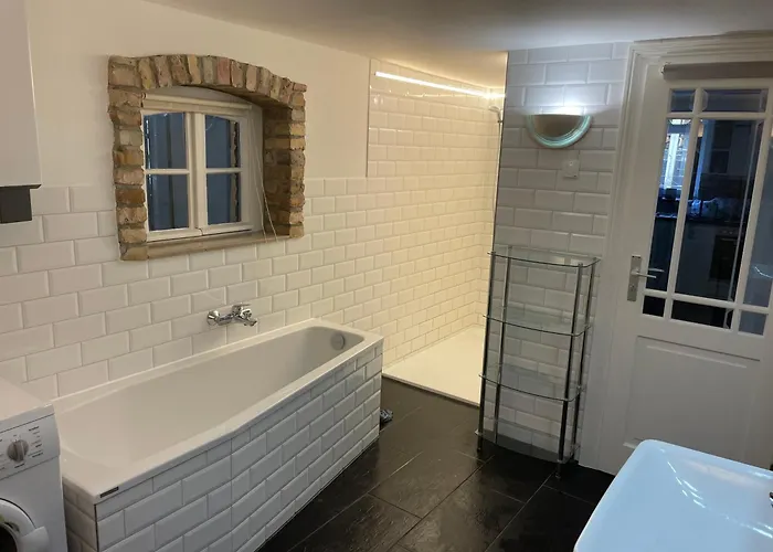 Wohnen Im Gruenen-souterrain * 글리니케